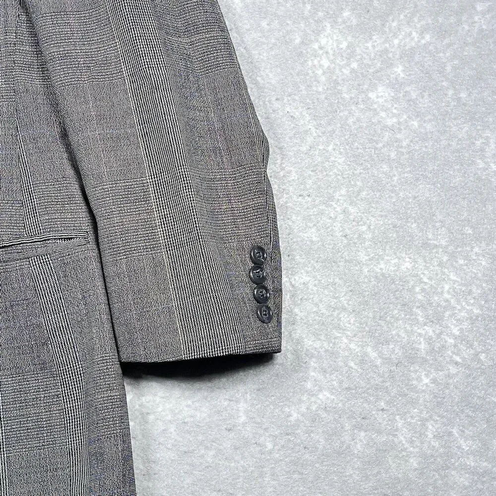 Vintage Burberry’s London Blazer Mens SZ 40R Gray Plaid Suit Jacket Two Buttons